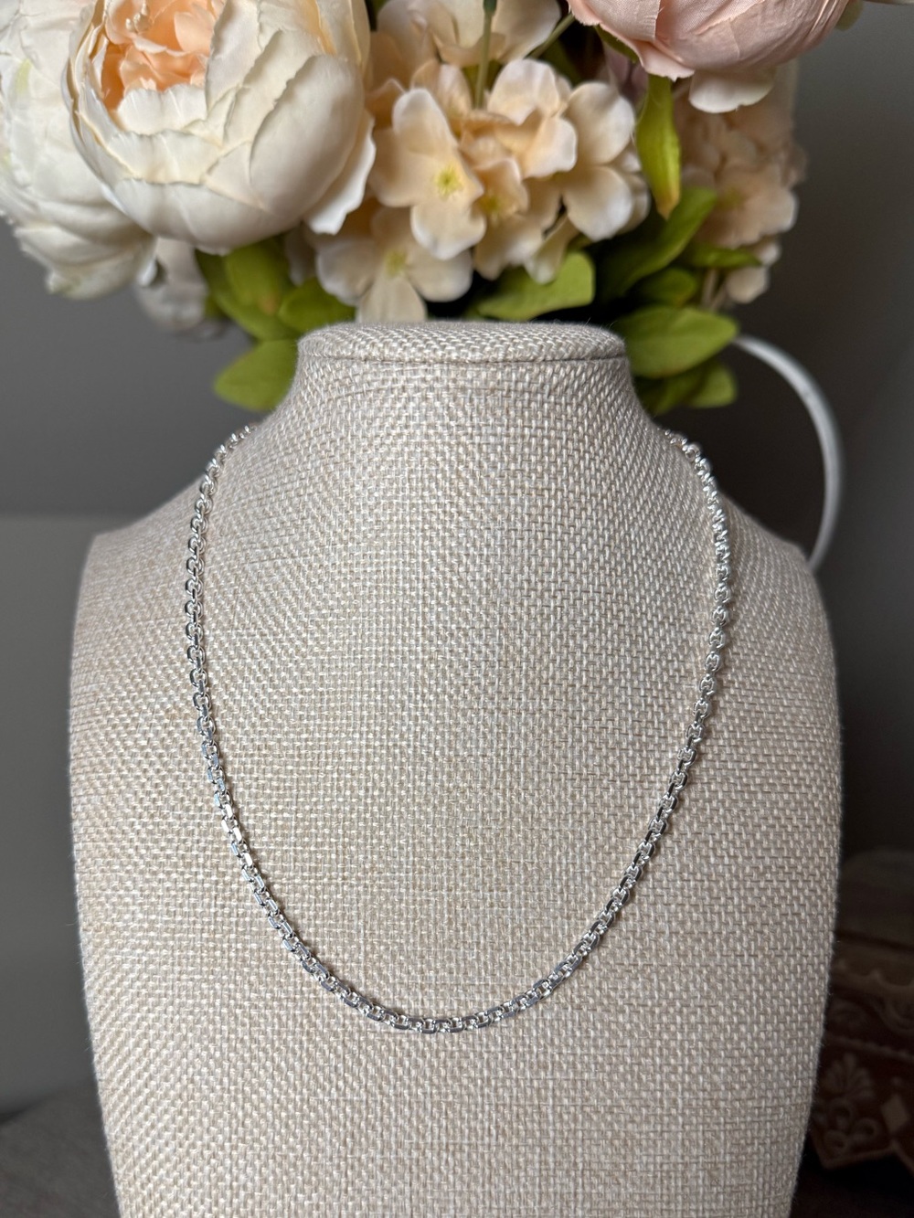 Goldoro White Gold Layered 16” Chain. Brand New! #381